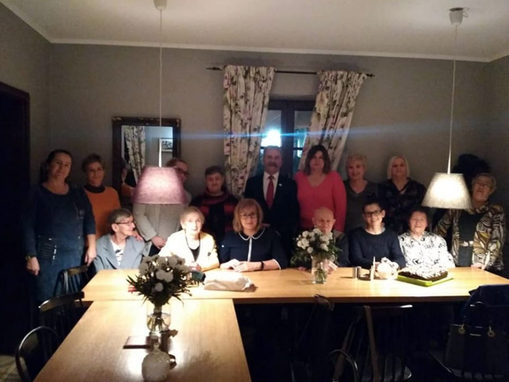 Zorganizowali mikołajkowy wieczór dla seniorów