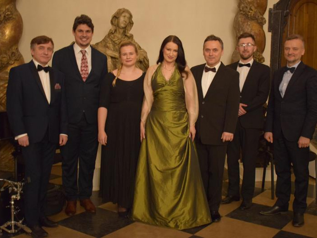 Koncert Moniuszkowski Łowickiej Orkiestry Kameralnej