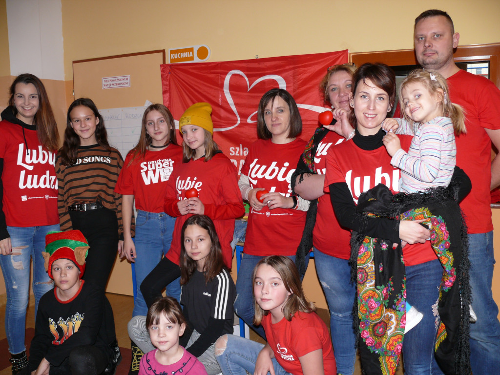 Ruch w bazie głowieńskiej Szlachetnej Paczki