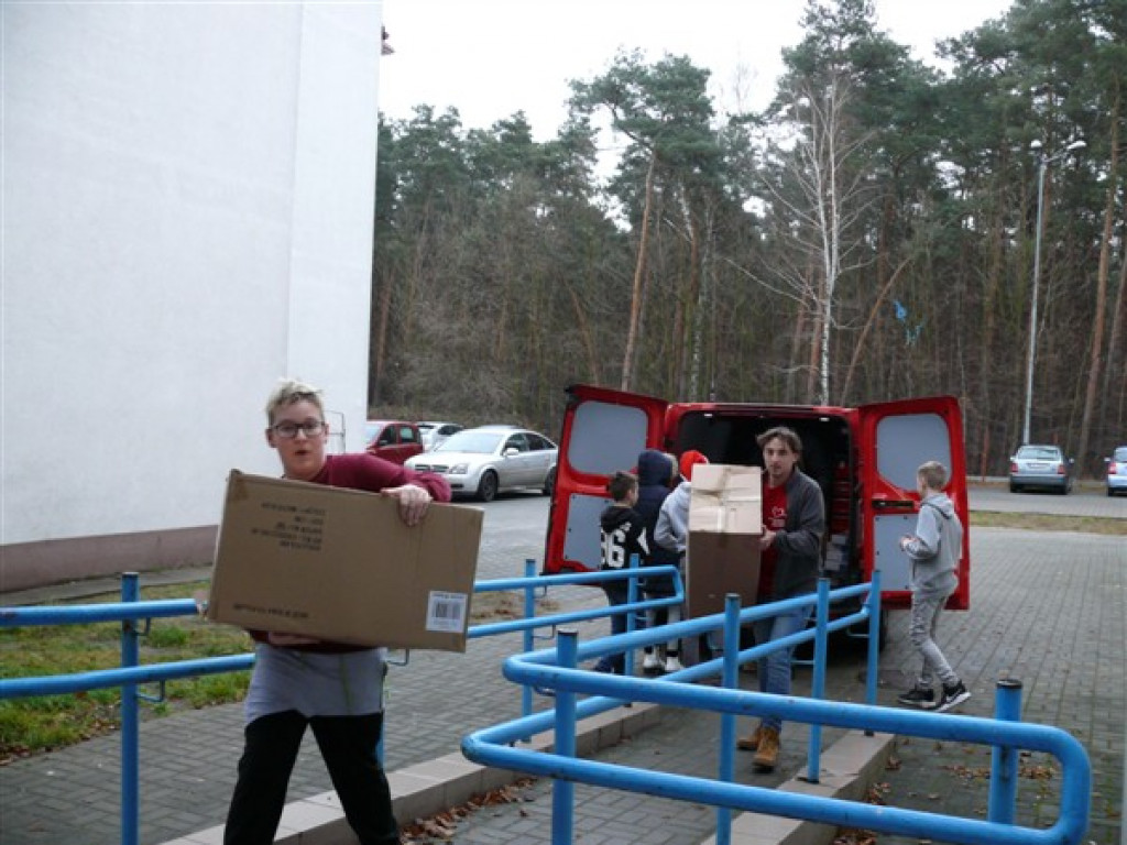 Ruch w bazie głowieńskiej Szlachetnej Paczki