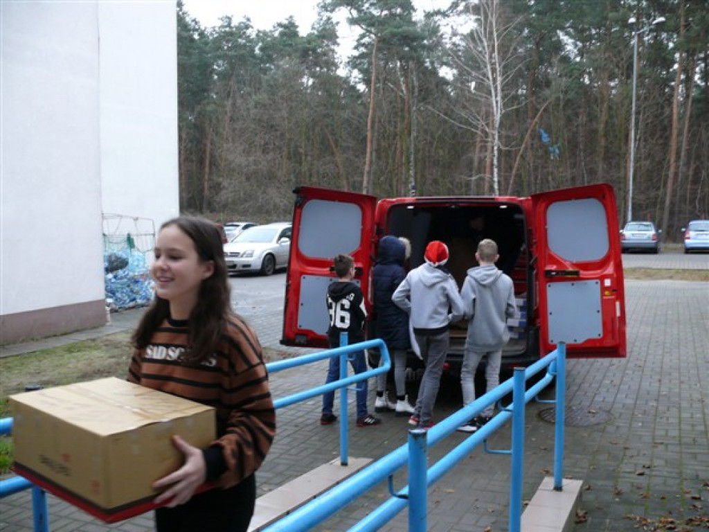 Ruch w bazie głowieńskiej Szlachetnej Paczki