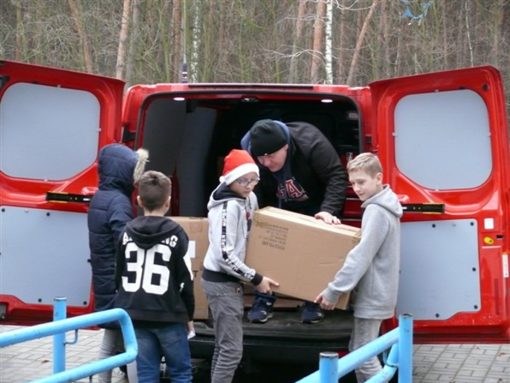 Ruch w bazie głowieńskiej Szlachetnej Paczki