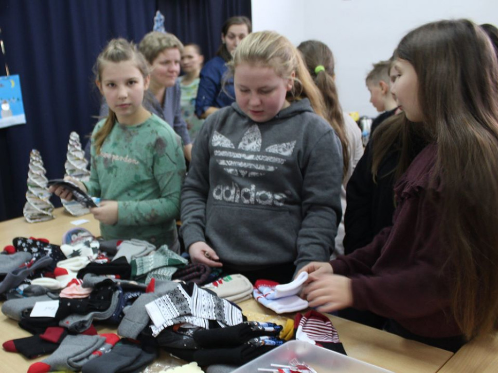 Kiermasz bożonarodzeniowy z myślą o nagłośnieniu