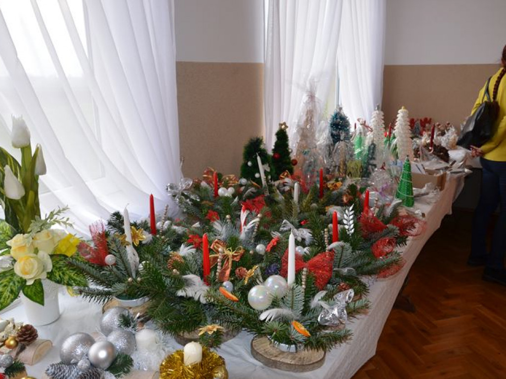 Wiele dobrych serc chce pomóc Adasiowi