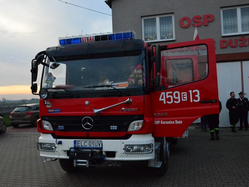 Wiele dobrych serc chce pomóc Adasiowi