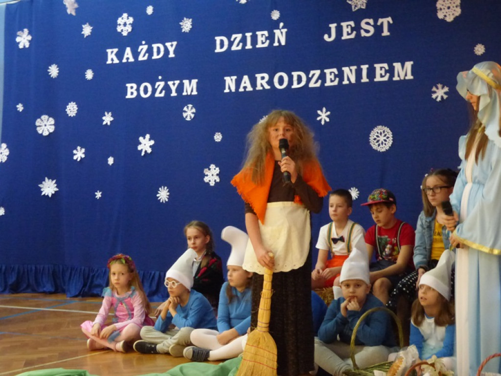 Bajkowe jasełka w Zielkowicach