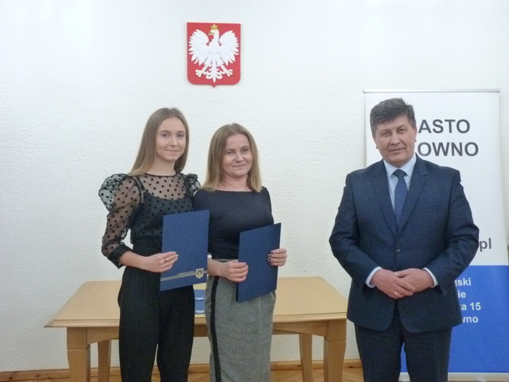 Burmistrz Głowna nagrodził sportowe talenty