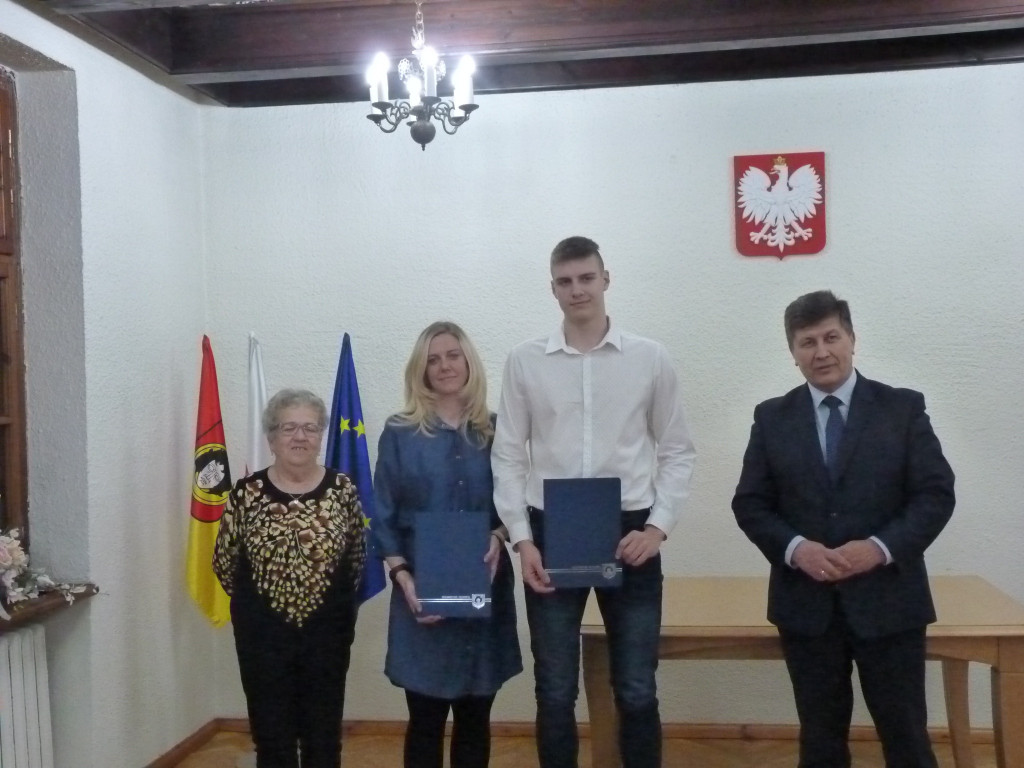 Burmistrz Głowna nagrodził sportowe talenty