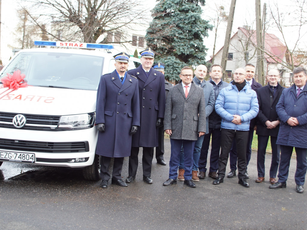 Nowy samochód strykowskiej JRG