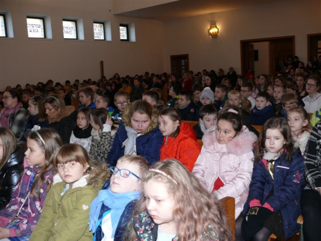 Spotkanie Małego Księcia z Jezusem - jasełka SP 3 w Głownie