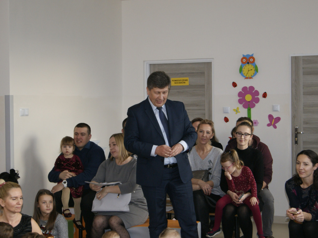 Kolędy na wesoło w Miejskim Żłobku w Głownie
