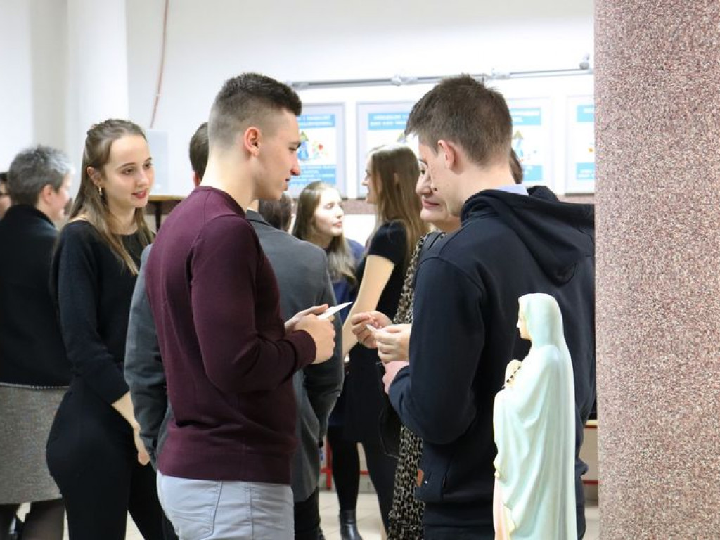 Świąteczne spotkanie absolwentów pijarskiej