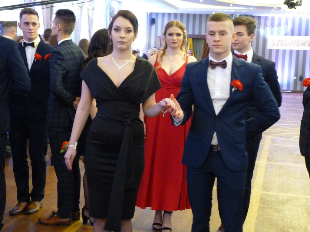 Studniówka I LO w Dworze Soplicowo
