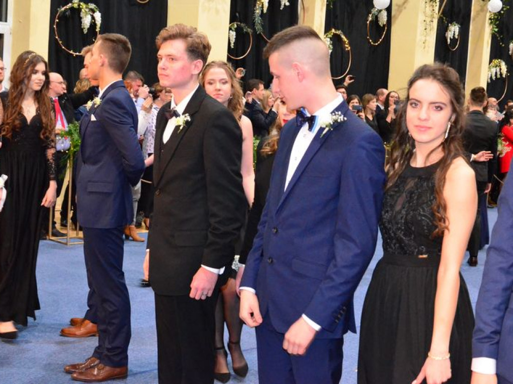 Studniówka w szkole Pijarskiej