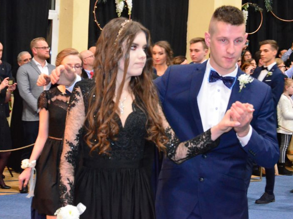 Studniówka w szkole Pijarskiej
