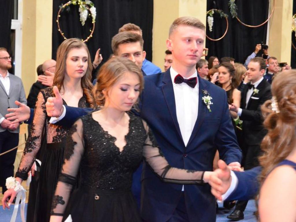 Studniówka w szkole Pijarskiej
