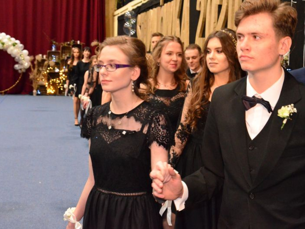 Studniówka w szkole Pijarskiej