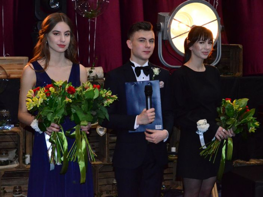 Studniówka w szkole Pijarskiej