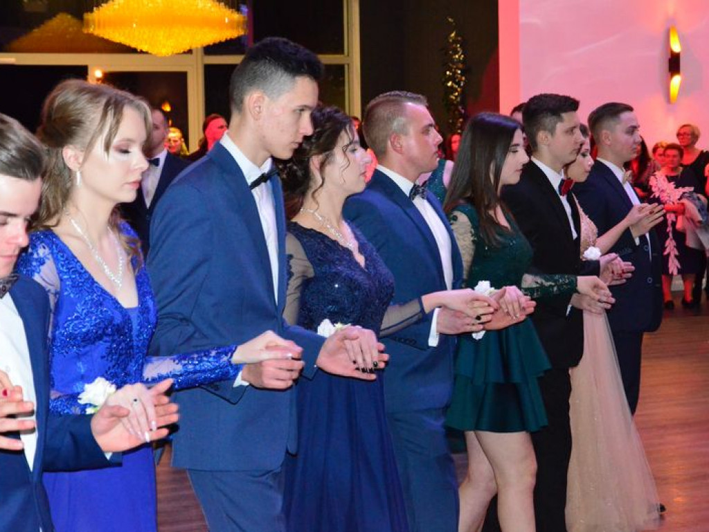 W Mediolanie bawią się maturzyści z 
