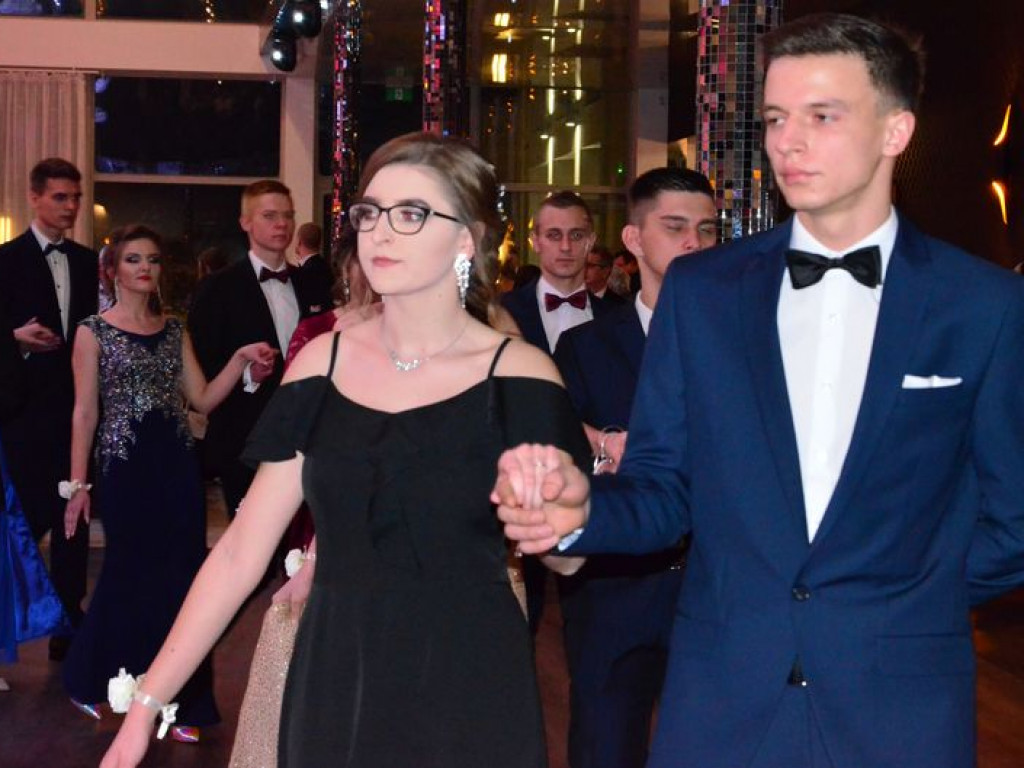 W Mediolanie bawią się maturzyści z 