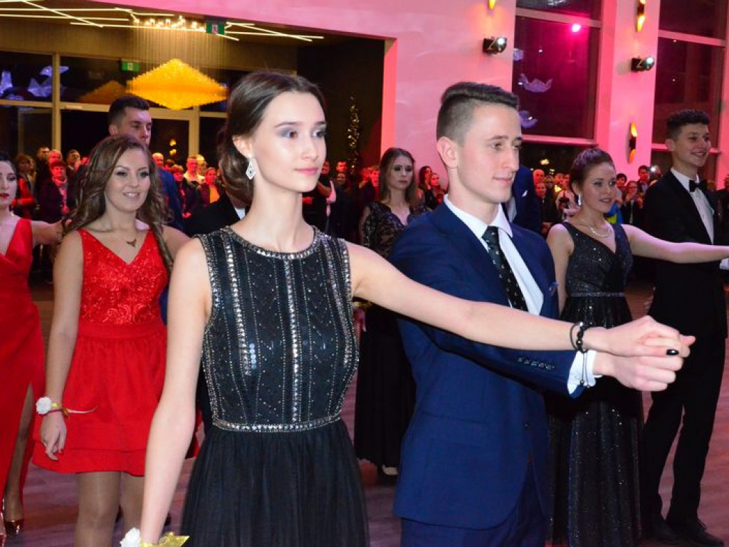 W Mediolanie bawią się maturzyści z 