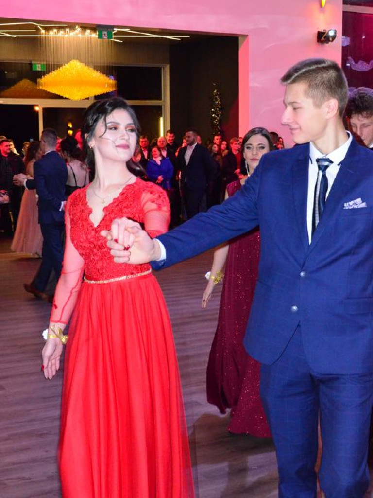 W Mediolanie bawią się maturzyści z 
