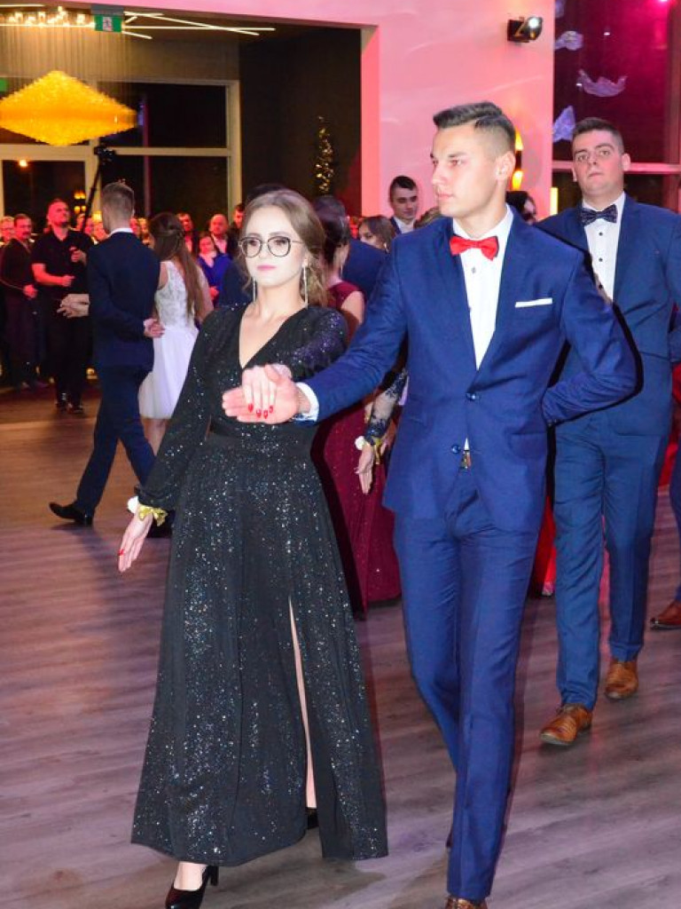 W Mediolanie bawią się maturzyści z 