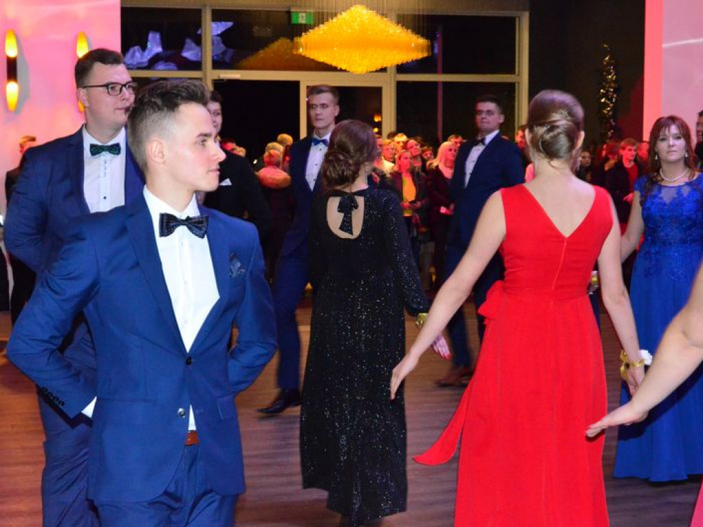 W Mediolanie bawią się maturzyści z 