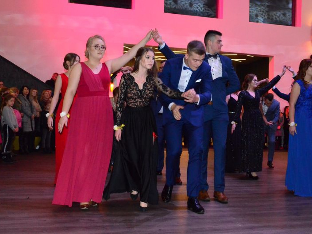 W Mediolanie bawią się maturzyści z 