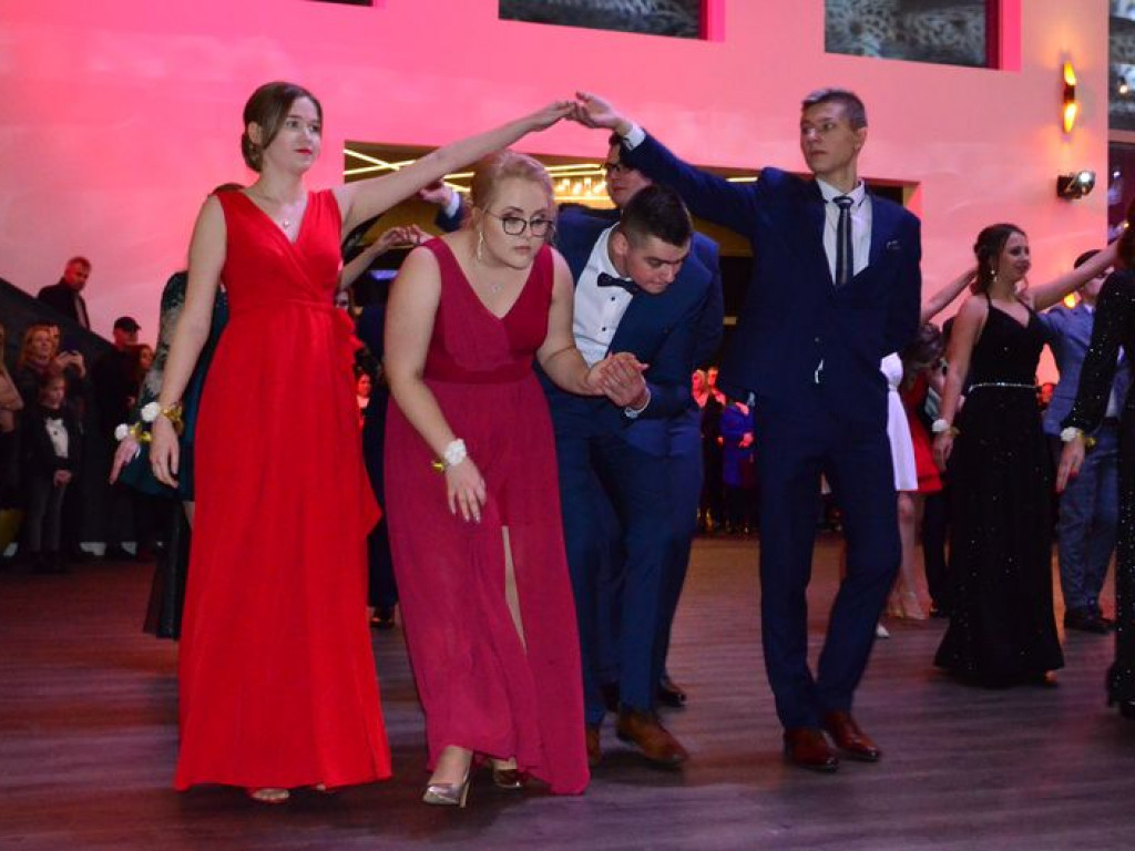 W Mediolanie bawią się maturzyści z 