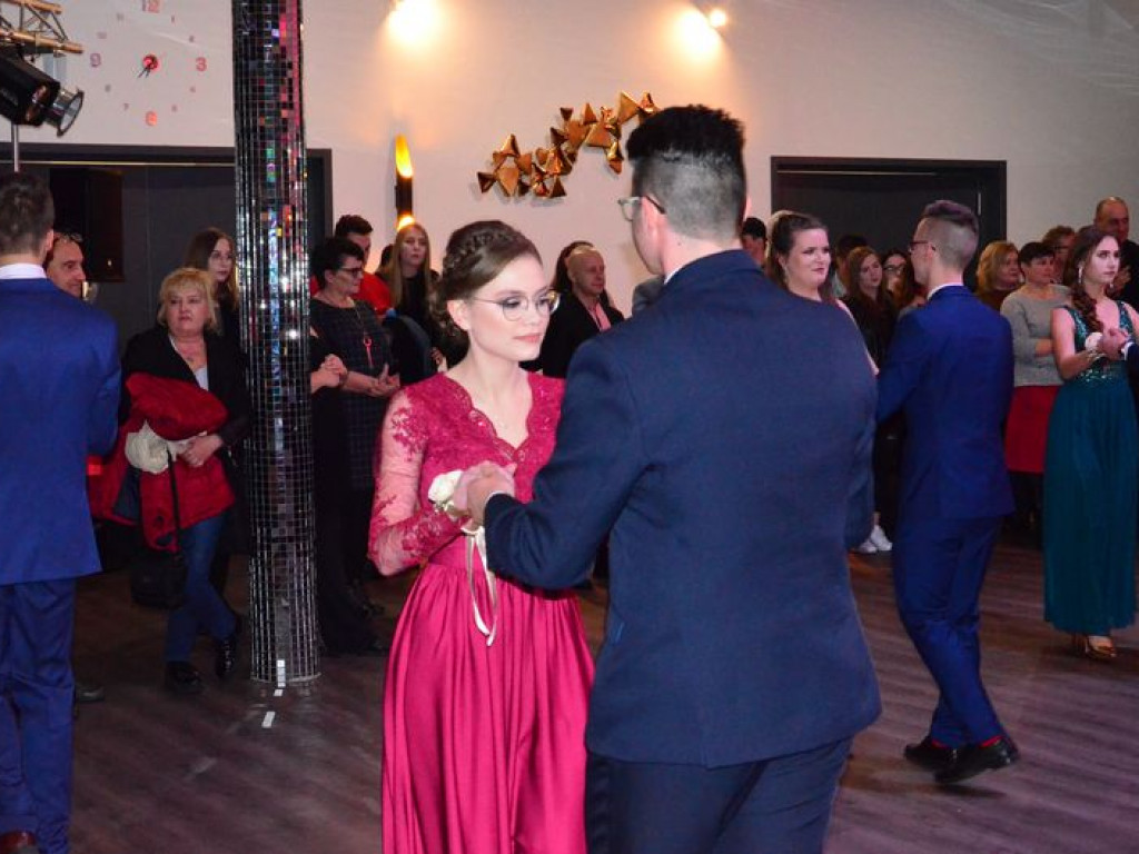 W Mediolanie bawią się maturzyści z 