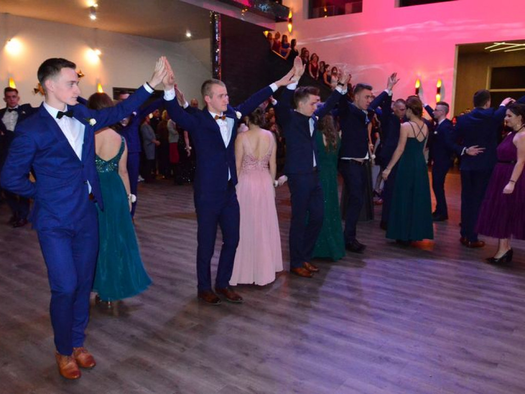 W Mediolanie bawią się maturzyści z 