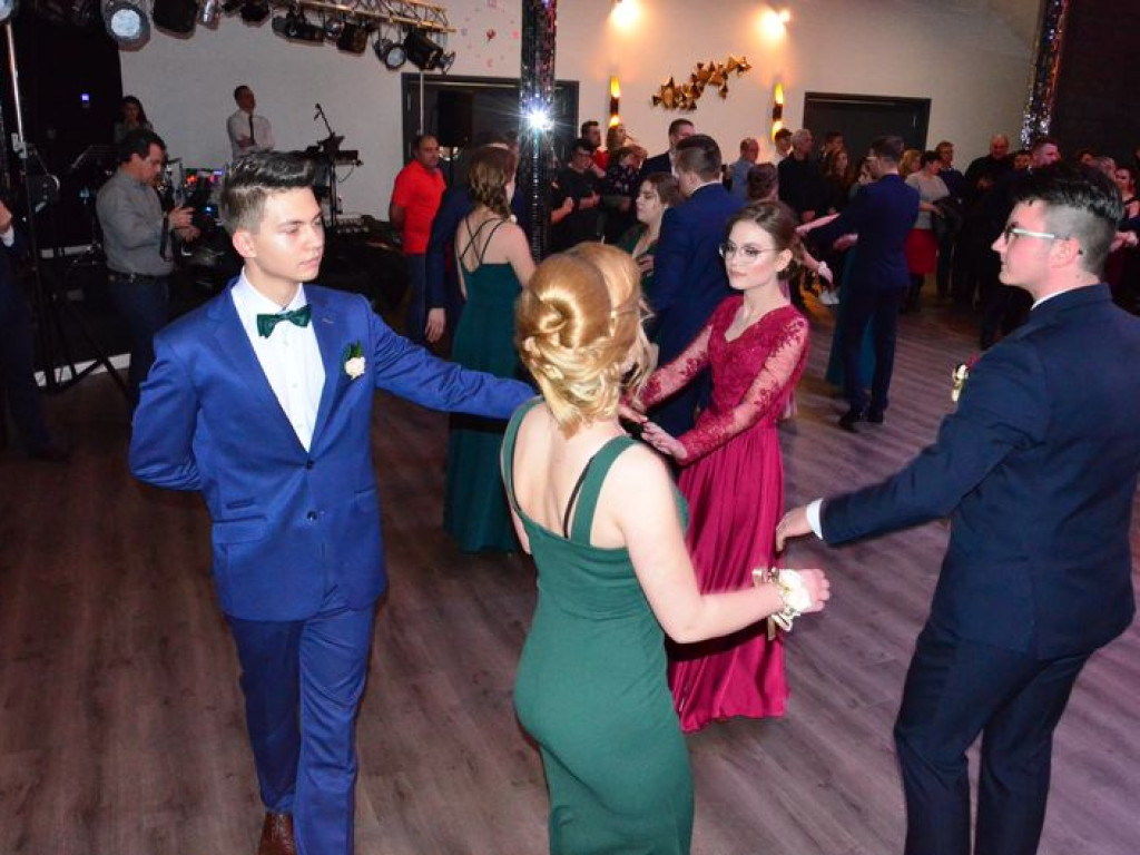 W Mediolanie bawią się maturzyści z 