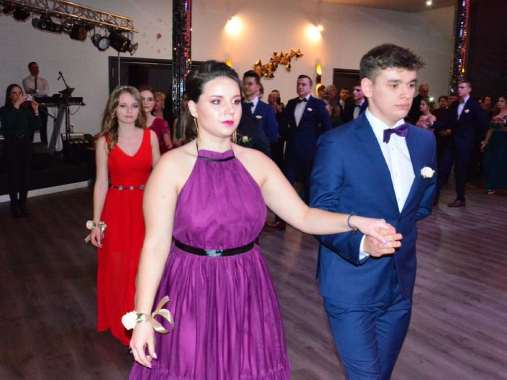 W Mediolanie bawią się maturzyści z 