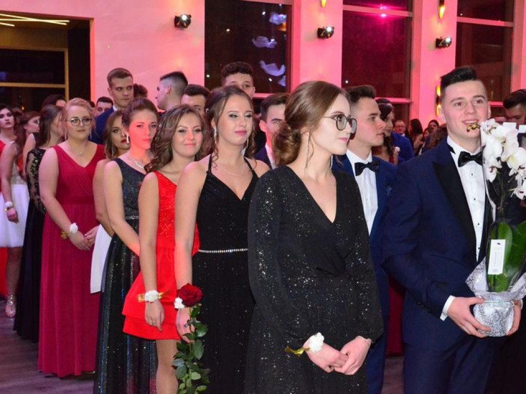 W Mediolanie bawią się maturzyści z 
