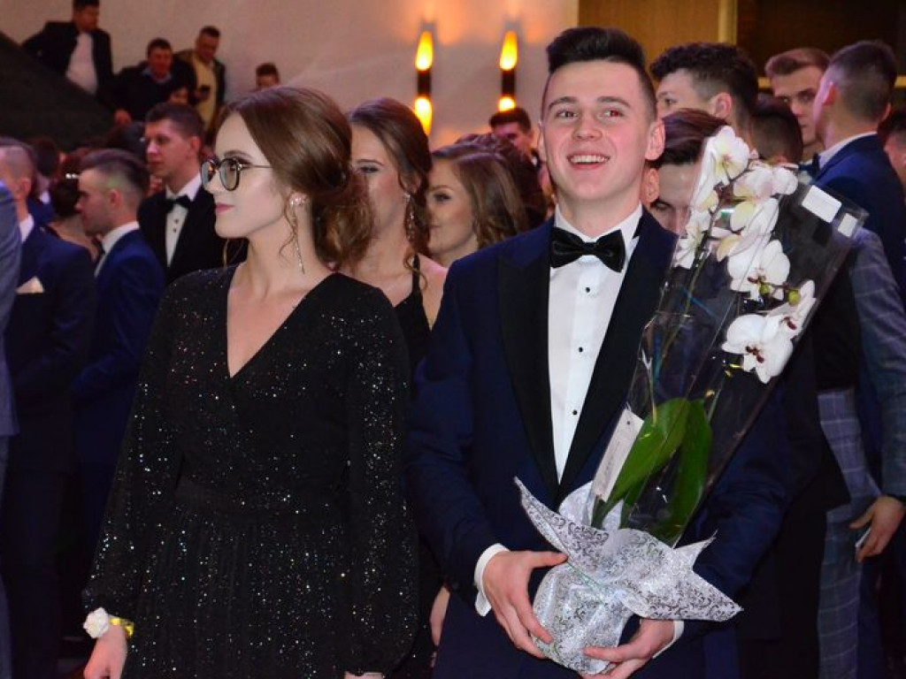 W Mediolanie bawią się maturzyści z 