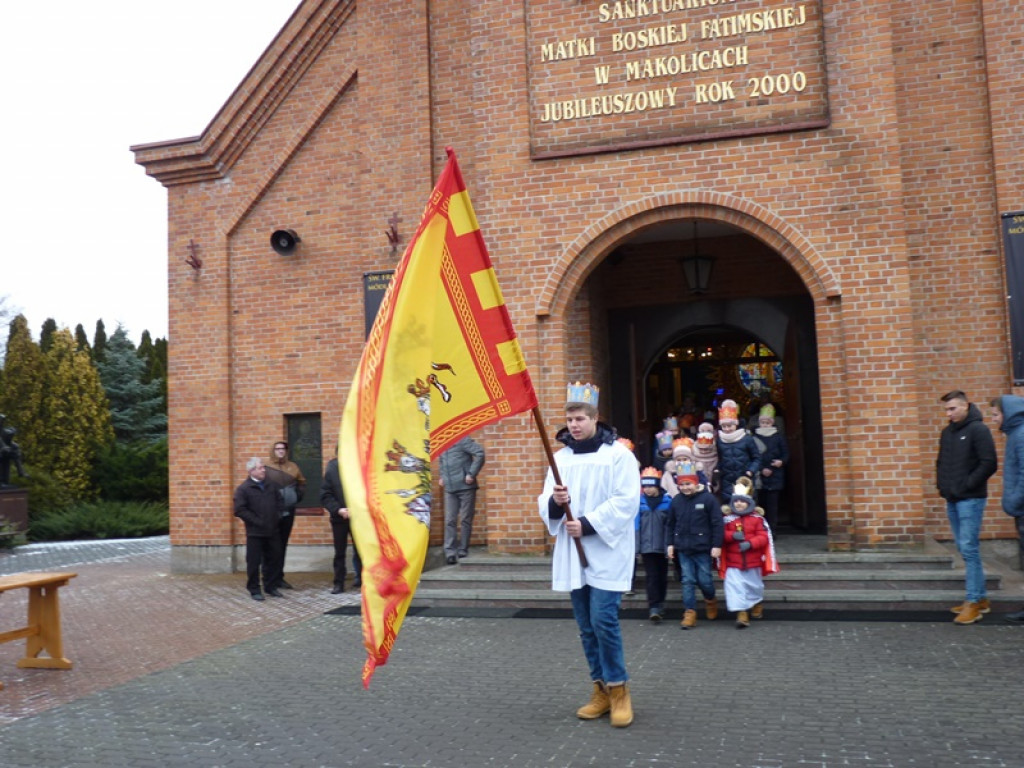 Uliczne jasełka wokół sanktuarium w Mąkolicach