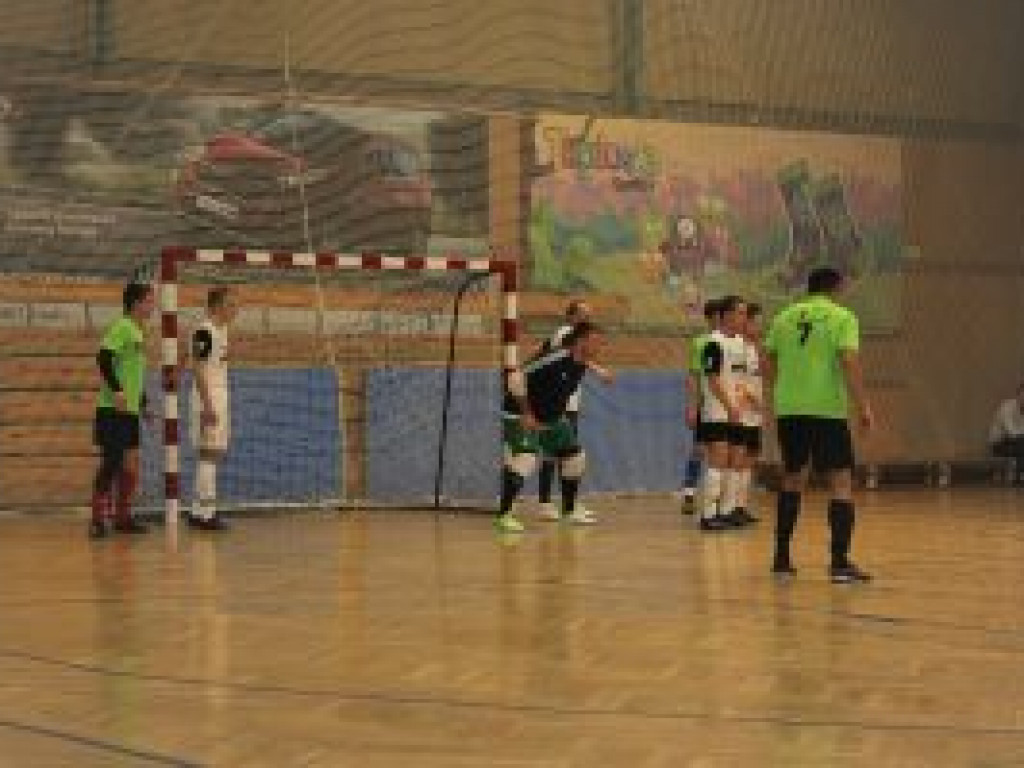 Bez niespodzianek po 8. kolejce w Kia Open I lidze