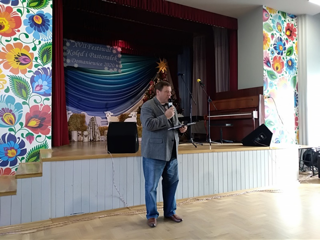 Kolędy i pastorałki królują w Domaniewicach