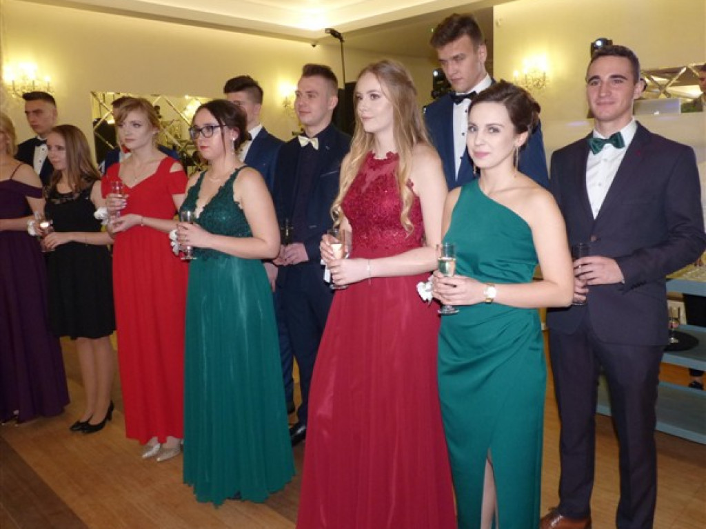 Studniówka ZS Nr 1 w Bratoszewicach