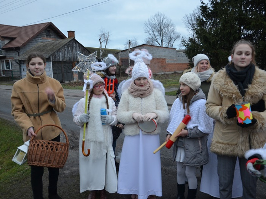 Kolędnicy przeszli przez Popów