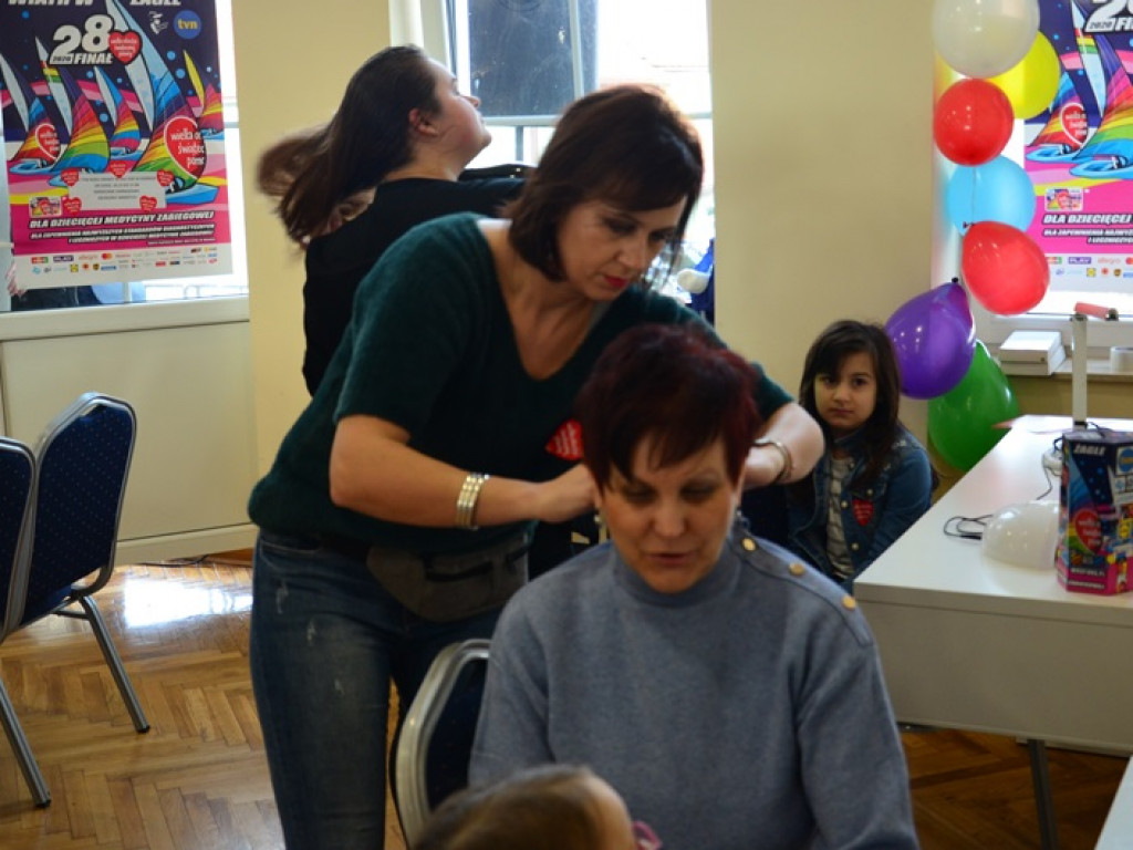 Strażacki bieg rozpoczął wydarzenia WOŚP w Kiernozi