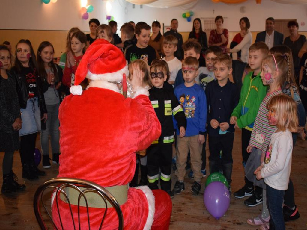 Choinka w strażnicy OSP w Parmie