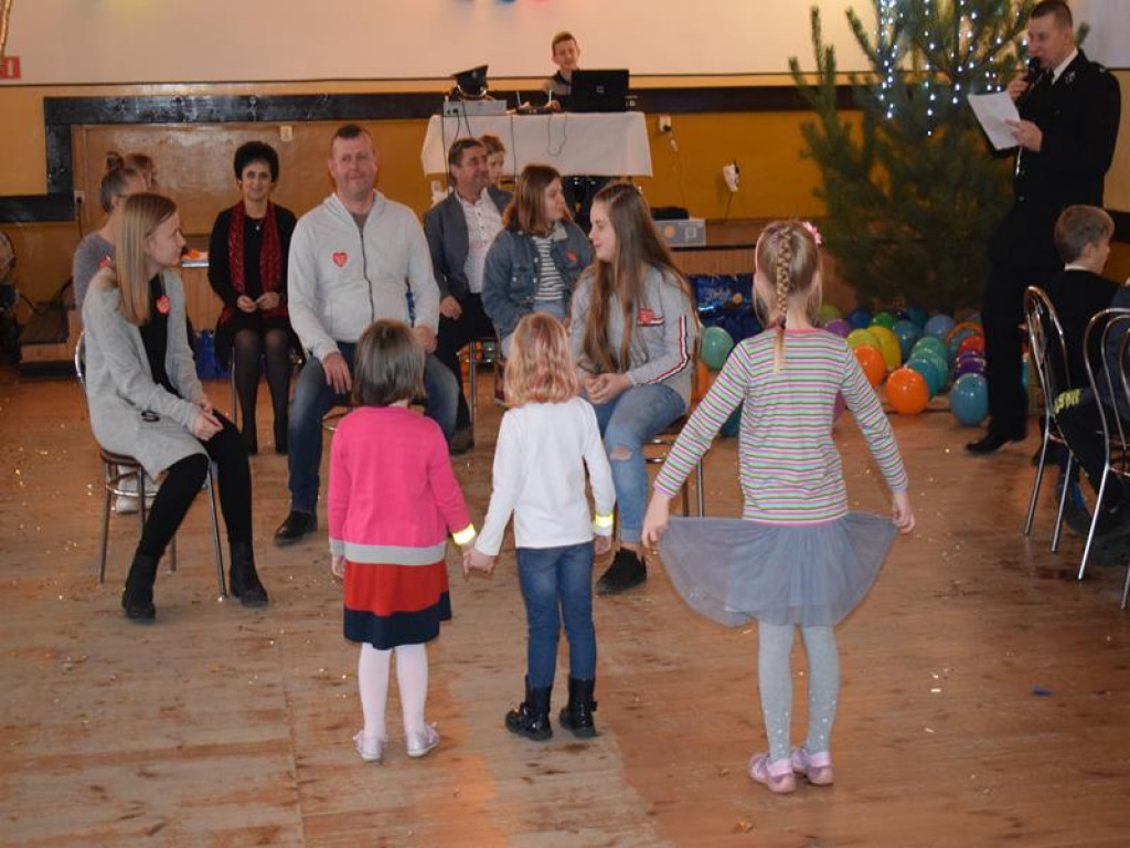 Choinka w strażnicy OSP w Parmie