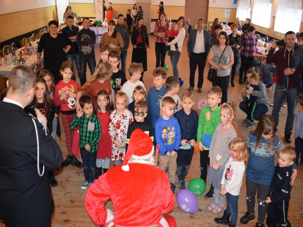 Choinka w strażnicy OSP w Parmie