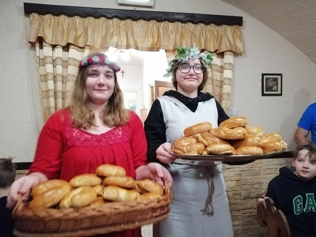 Pozdrowienia z Niedzicy od harcerzy z Głowna