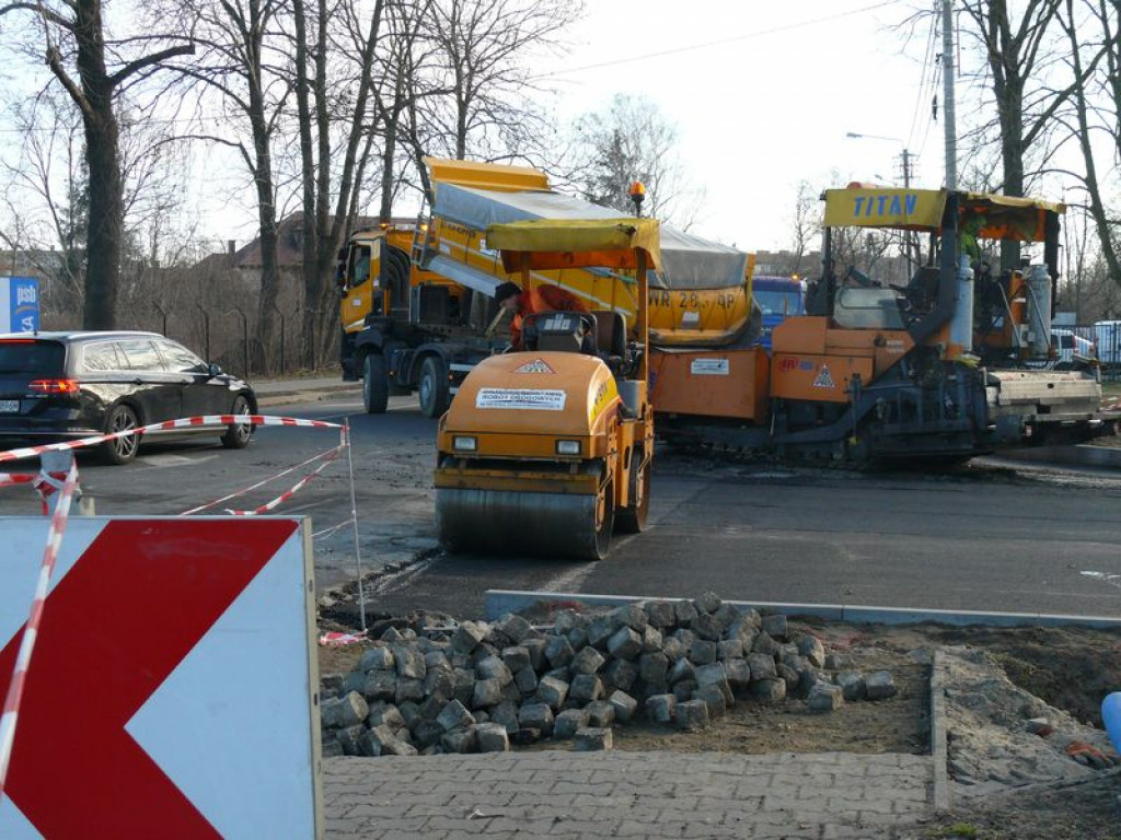Ostrożnie na Bolimowskiej i Dworcowej