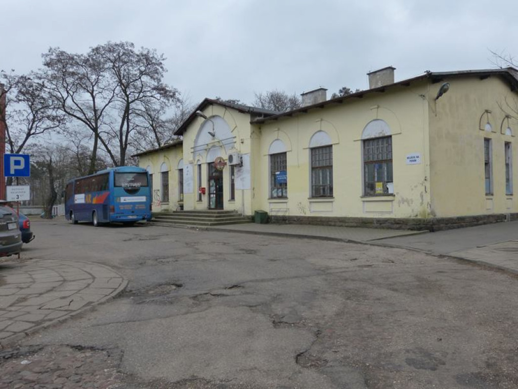 Miasto wydzierżawi od kolei teren przed PKP Przedmieście