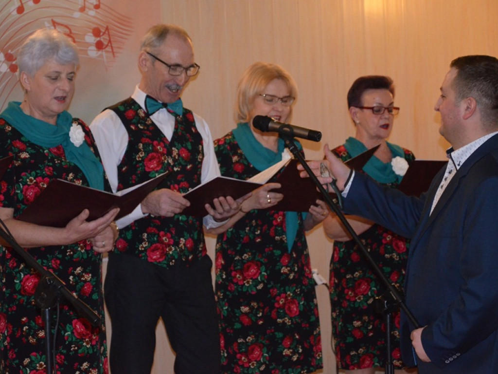 Festiwal Zespołów Śpiewaczych w Jeziorku [zdjęcia]