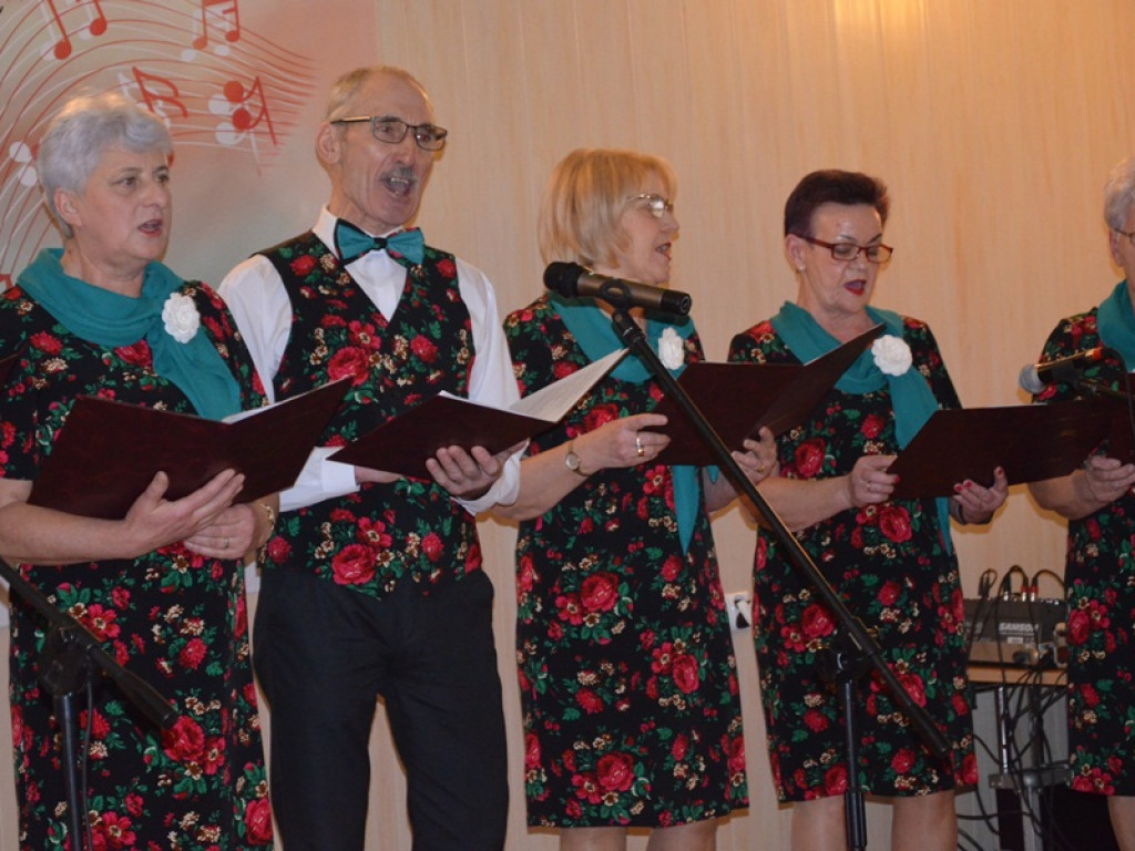 Festiwal Zespołów Śpiewaczych w Jeziorku [zdjęcia]